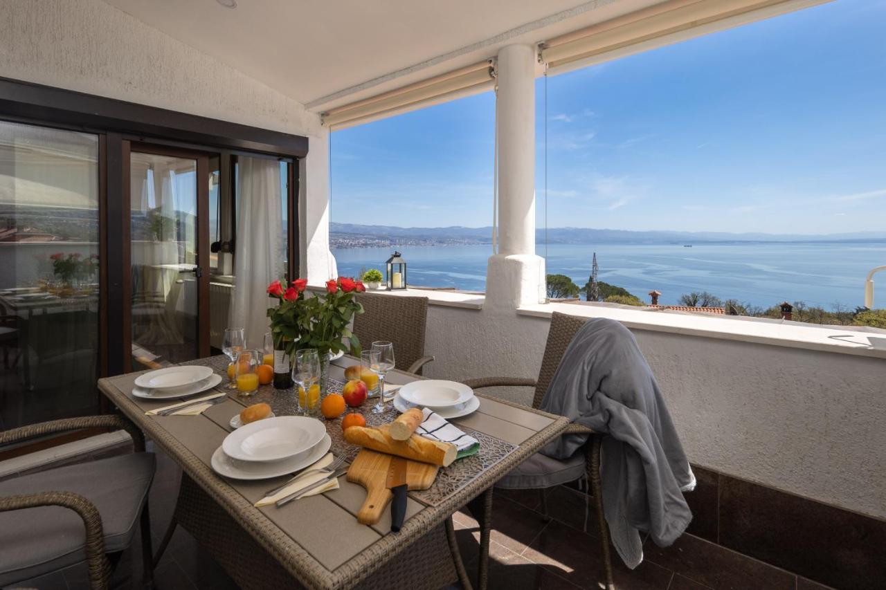 Villa Adriatic, Apartment Enio With Swimming Pool, Panoramic Sew View, Free Parking Ičići Extérieur photo