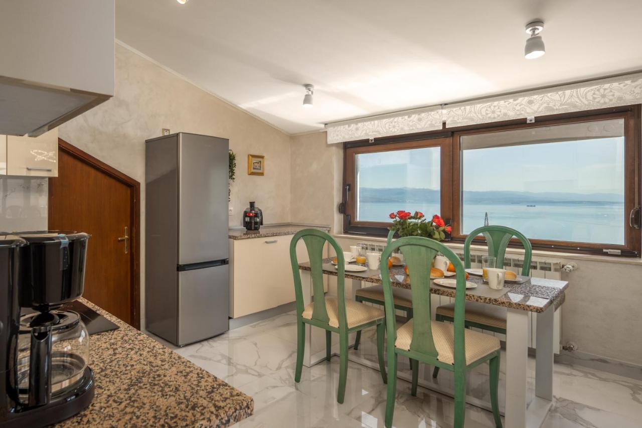 Villa Adriatic, Apartment Enio With Swimming Pool, Panoramic Sew View, Free Parking Ičići Extérieur photo
